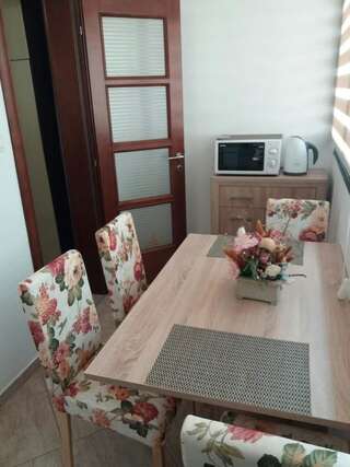 Апартаменты Apartments Orfej Свети-Стефан Апартаменты с 1 спальней и видом на море-5